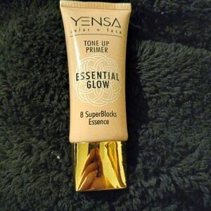 Yensa Tone Up Essential Glow Primer- 30 ml/ 1 fl oz New and Unused